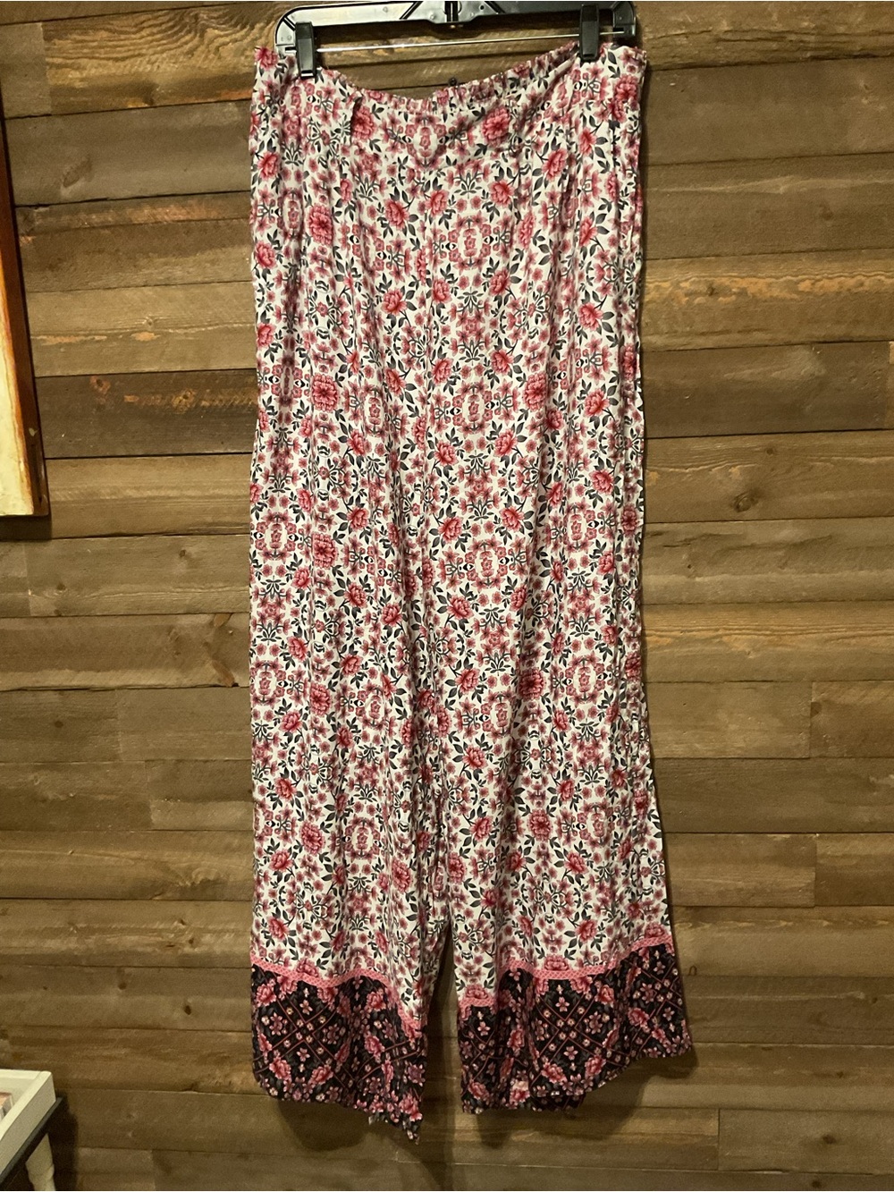 Women’s Torrid White Pink Floral Pull On Wide Leg Pants With Belt Size 1X